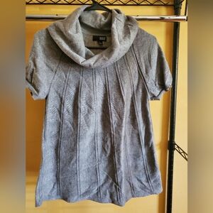 ANNA Short Sleeves Top, Size M